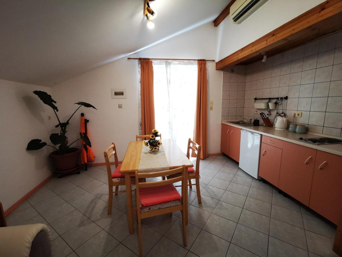 Boutique Apartments Julija فوديس المظهر الخارجي الصورة