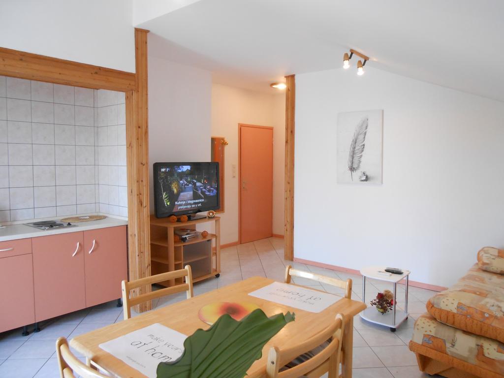 Boutique Apartments Julija فوديس المظهر الخارجي الصورة