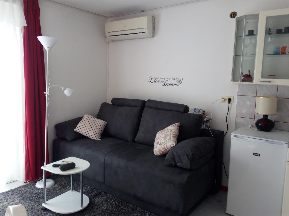Boutique Apartments Julija فوديس المظهر الخارجي الصورة